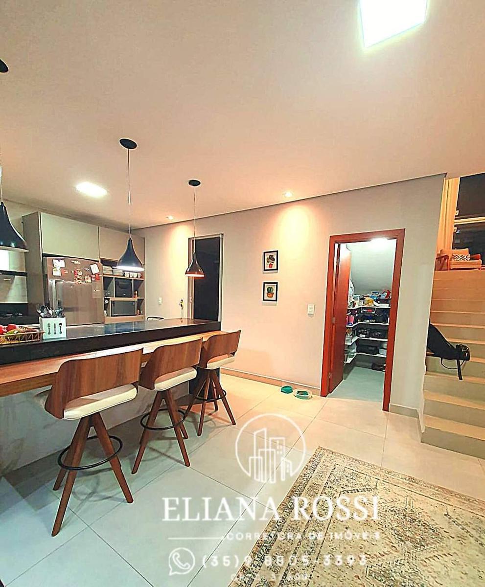 Casa, Parque Urupês, 3 Quartos, 4 Vagas, 1 Suíte