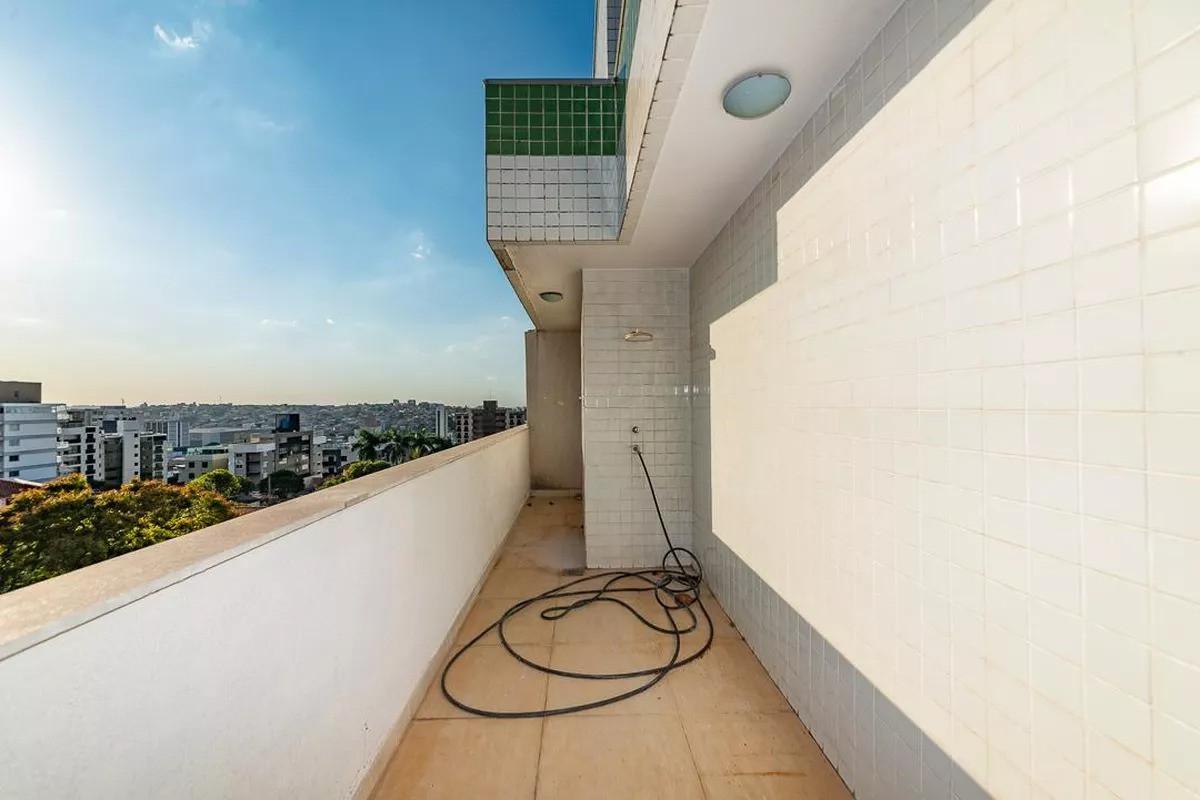 Cobertura, Barreiro, 3 Quartos, 1 Vaga, 1 Suíte