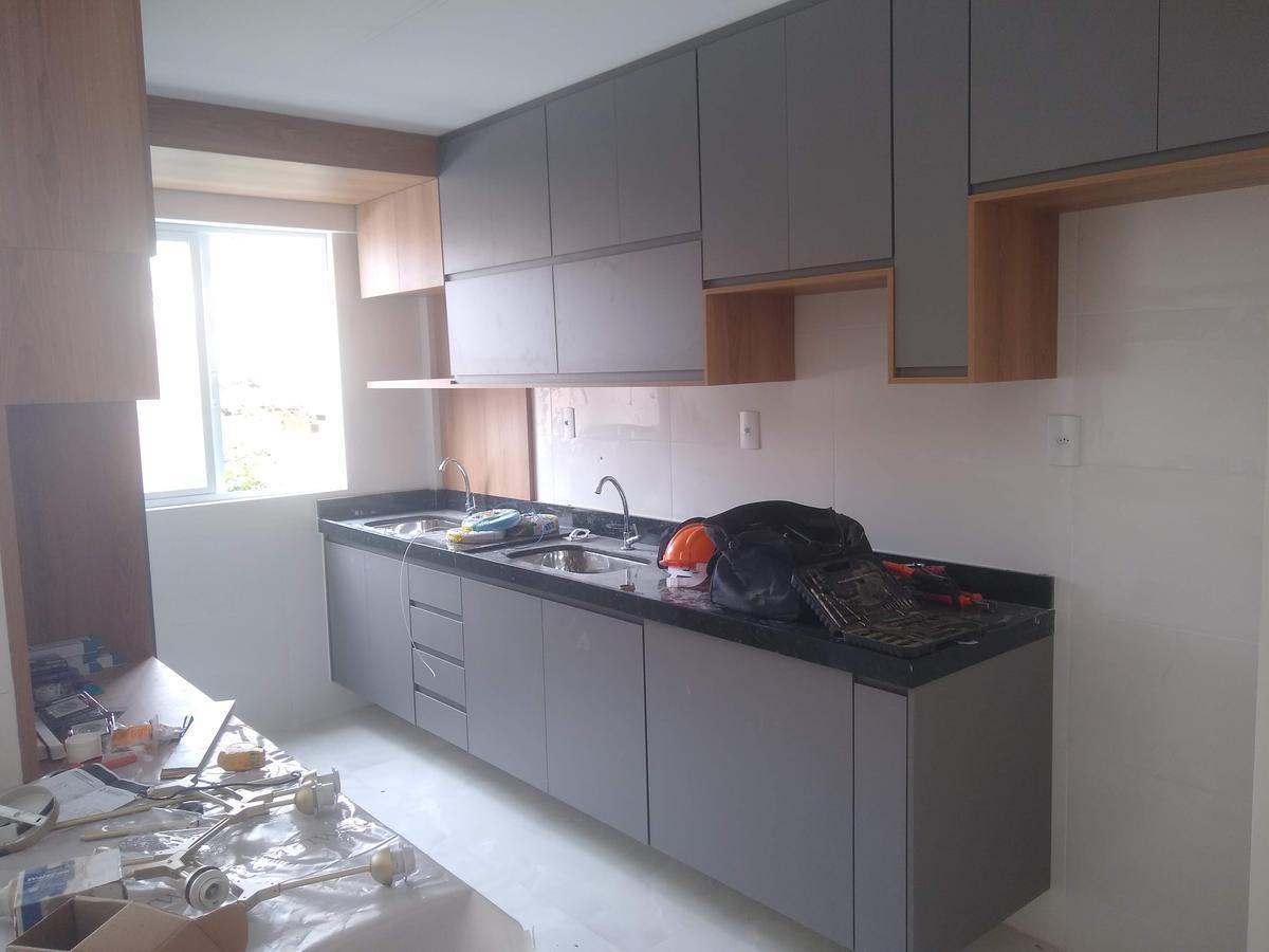 Apartamento, Sagrada Família, 3 Quartos, 2 Vagas, 1 Suíte