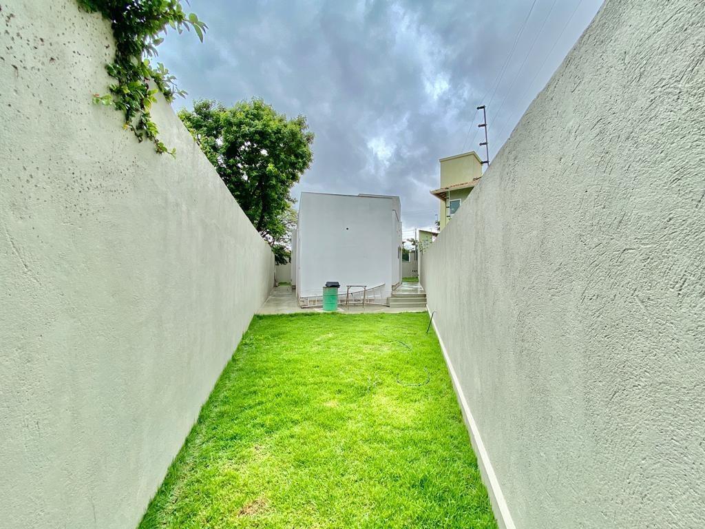 Casa, Céu Azul, 3 Quartos, 3 Vagas, 1 Suíte