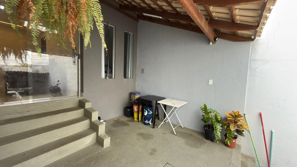 Casa, Masterville, 2 Quartos, 3 Vagas