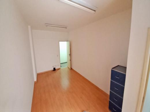 Sala, Barro Preto, 0 Quarto, 0 Vaga