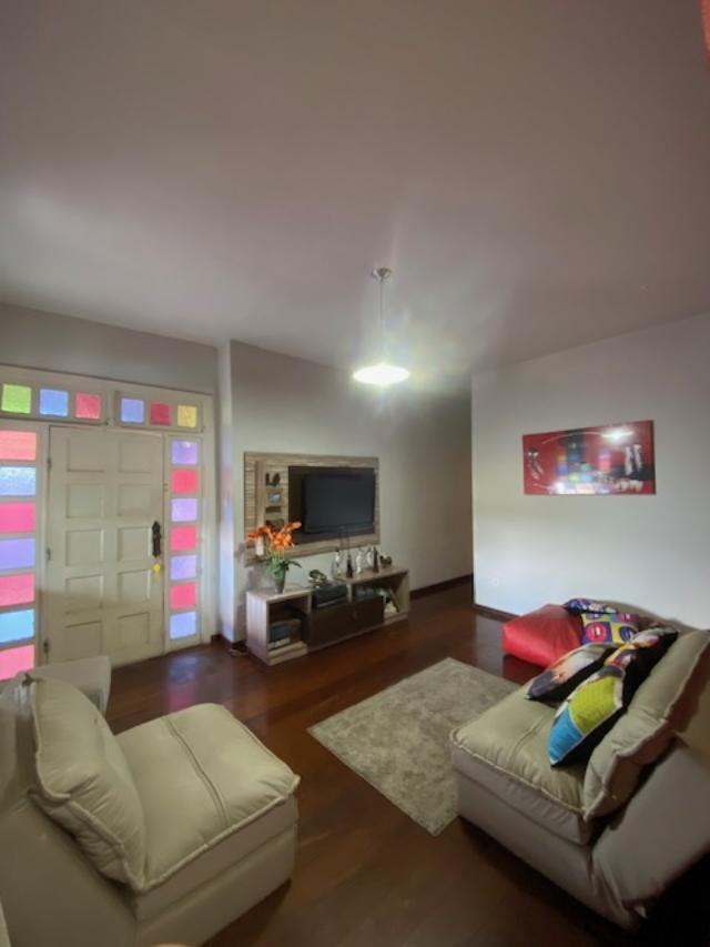 Casa, Glória, 3 Quartos, 9 Vagas, 1 Suíte