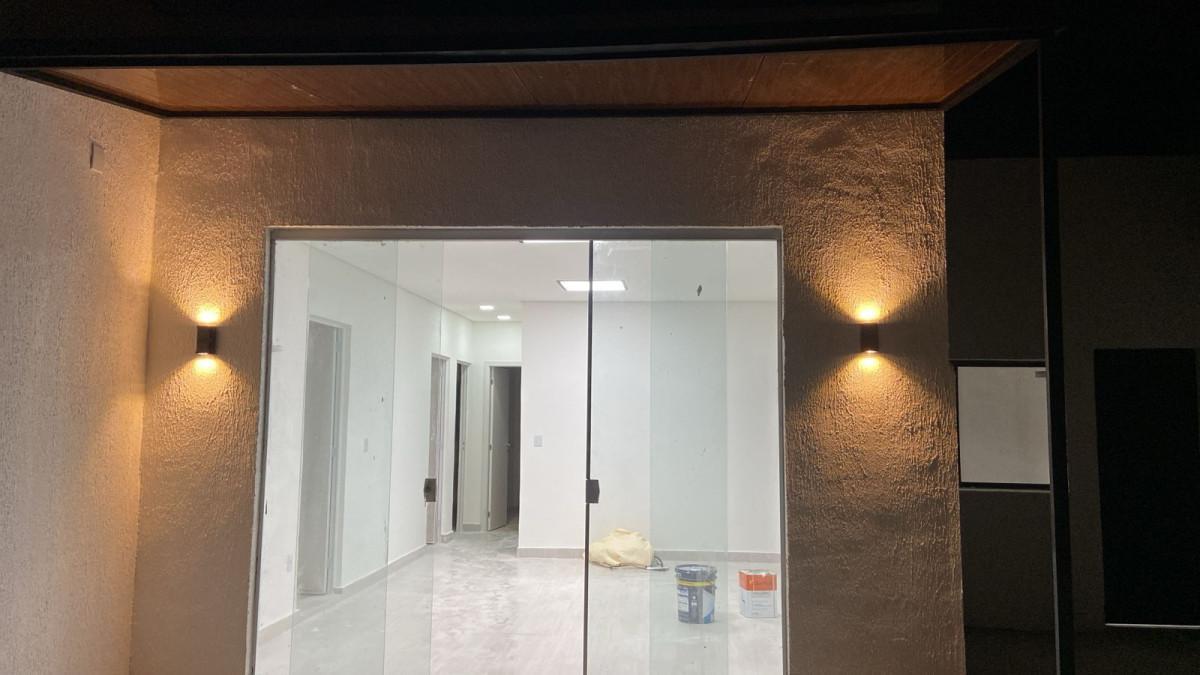 Casa, Santa Mônica, 4 Quartos, 2 Vagas, 1 Suíte
