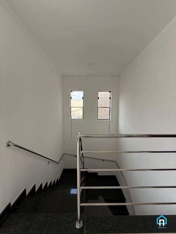 Casa, Centro, 4 Quartos, 4 Vagas, 2 Suítes