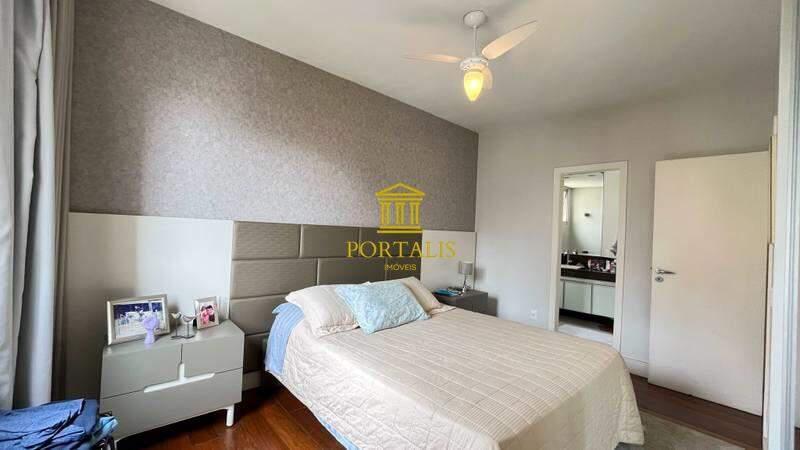 Apartamento, Sion, 4 Quartos, 2 Vagas, 1 Suíte