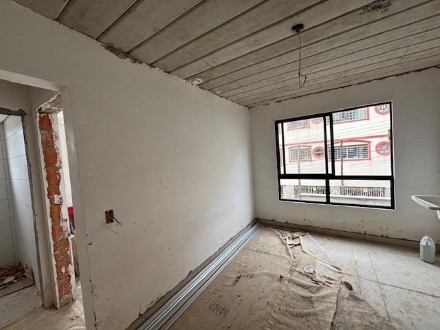Apartamento, Sagrada Família, 1 Quarto, 1 Vaga