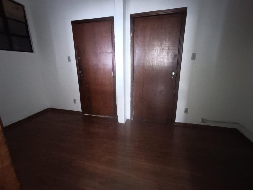 Sala, Centro, 0 Quarto, 0 Vaga