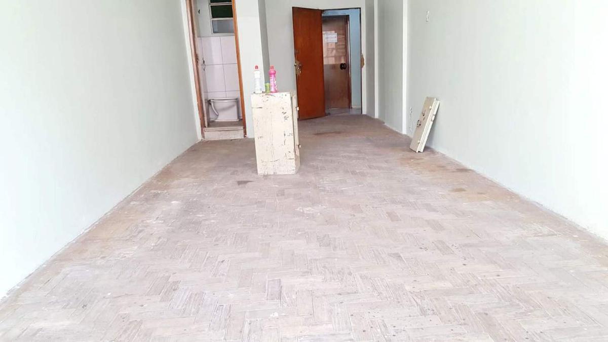 Sala, Centro