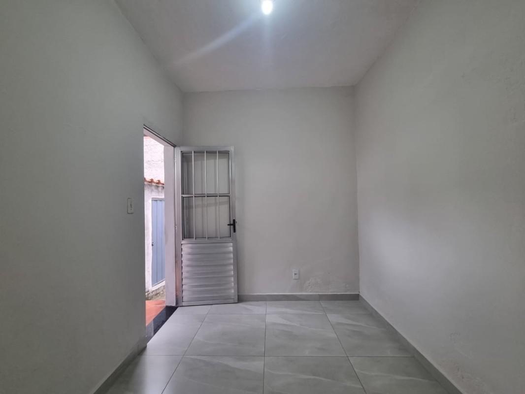 Casa, Lindéia, 2 Quartos, 0 Vaga