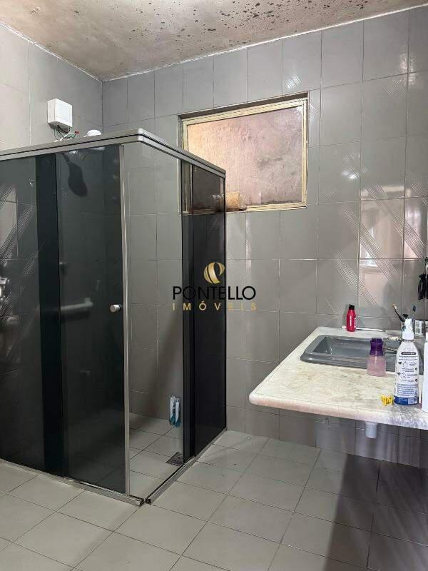 Casa, Boa Vista, 5 Quartos, 2 Vagas, 1 Suíte