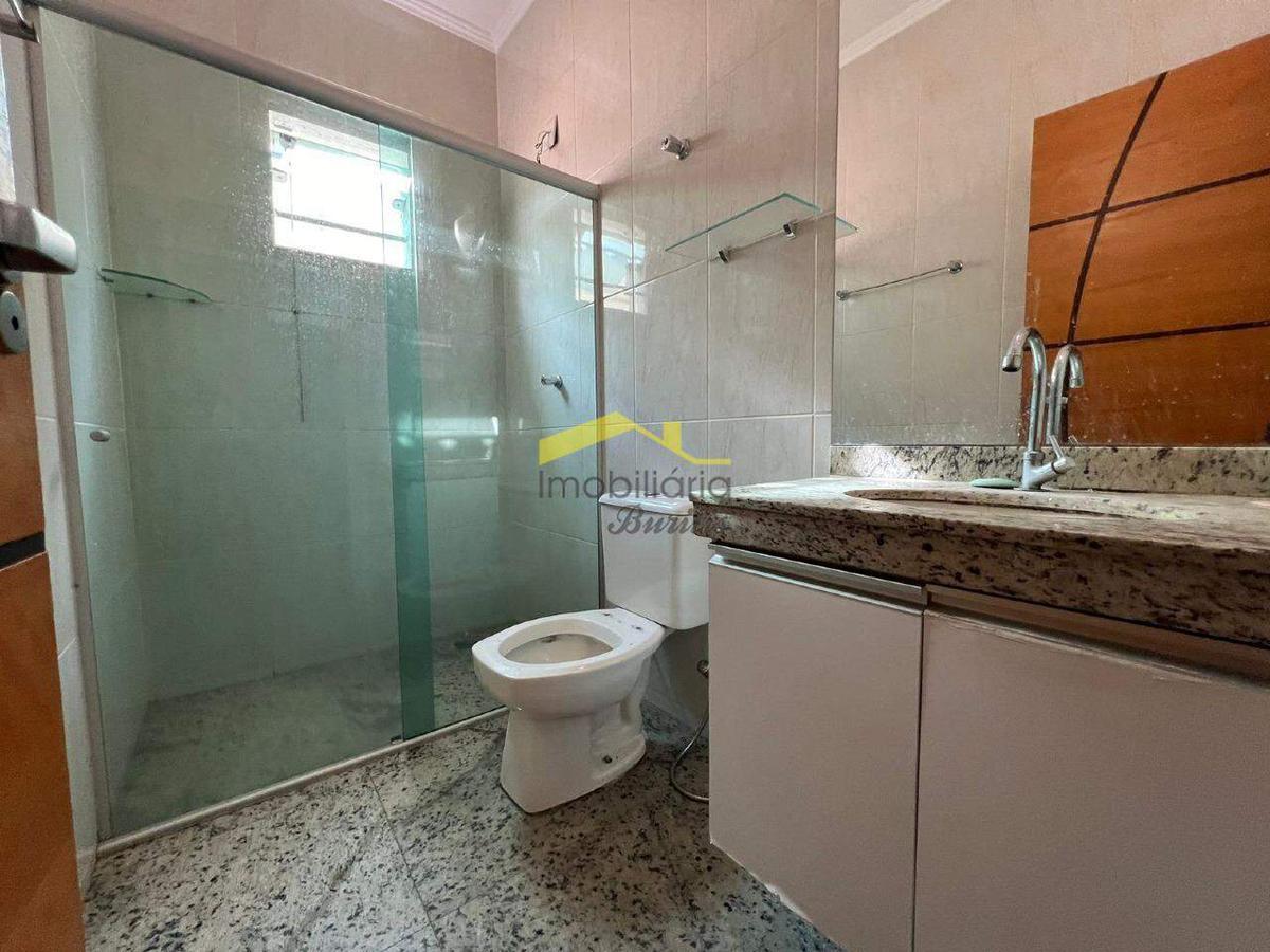 Casa, Havaí, 4 Quartos, 4 Vagas, 2 Suítes