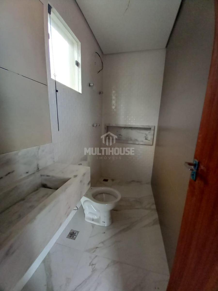 Casa, Planalto, 3 Quartos, 3 Vagas, 3 Suítes