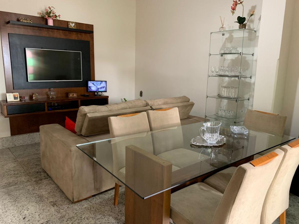 Casa, Alípio de Melo, 6 Quartos, 4 Vagas, 2 Suítes