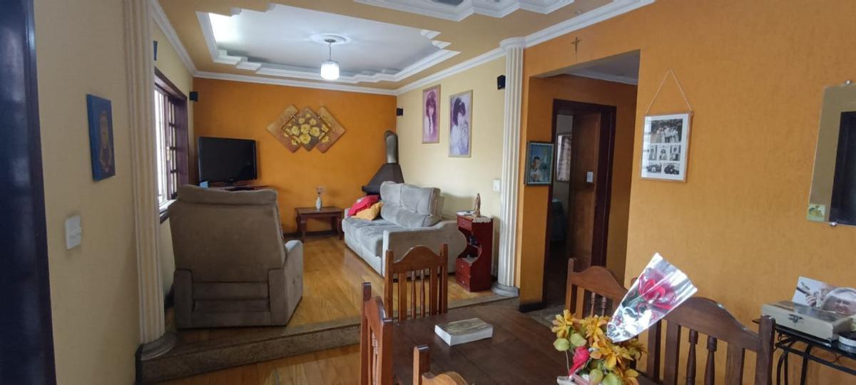 Casa, Milanez, 6 Quartos, 6 Vagas, 1 Suíte