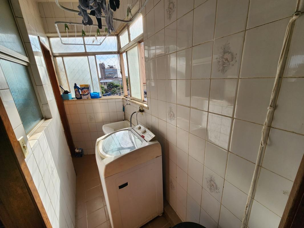 Apartamento, Floresta, 2 Quartos, 1 Vaga