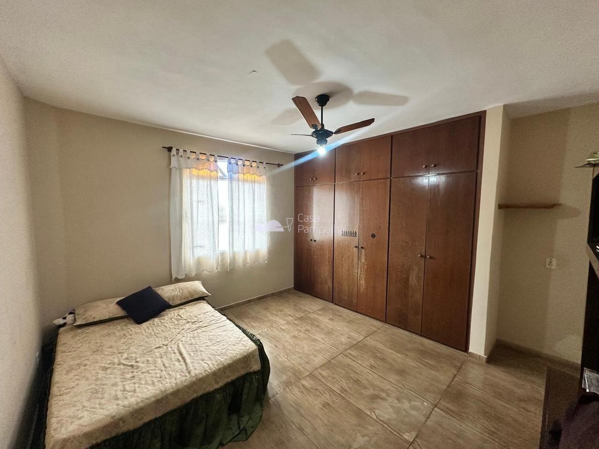 Casa, Planalto, 5 Quartos, 4 Vagas, 1 Suíte