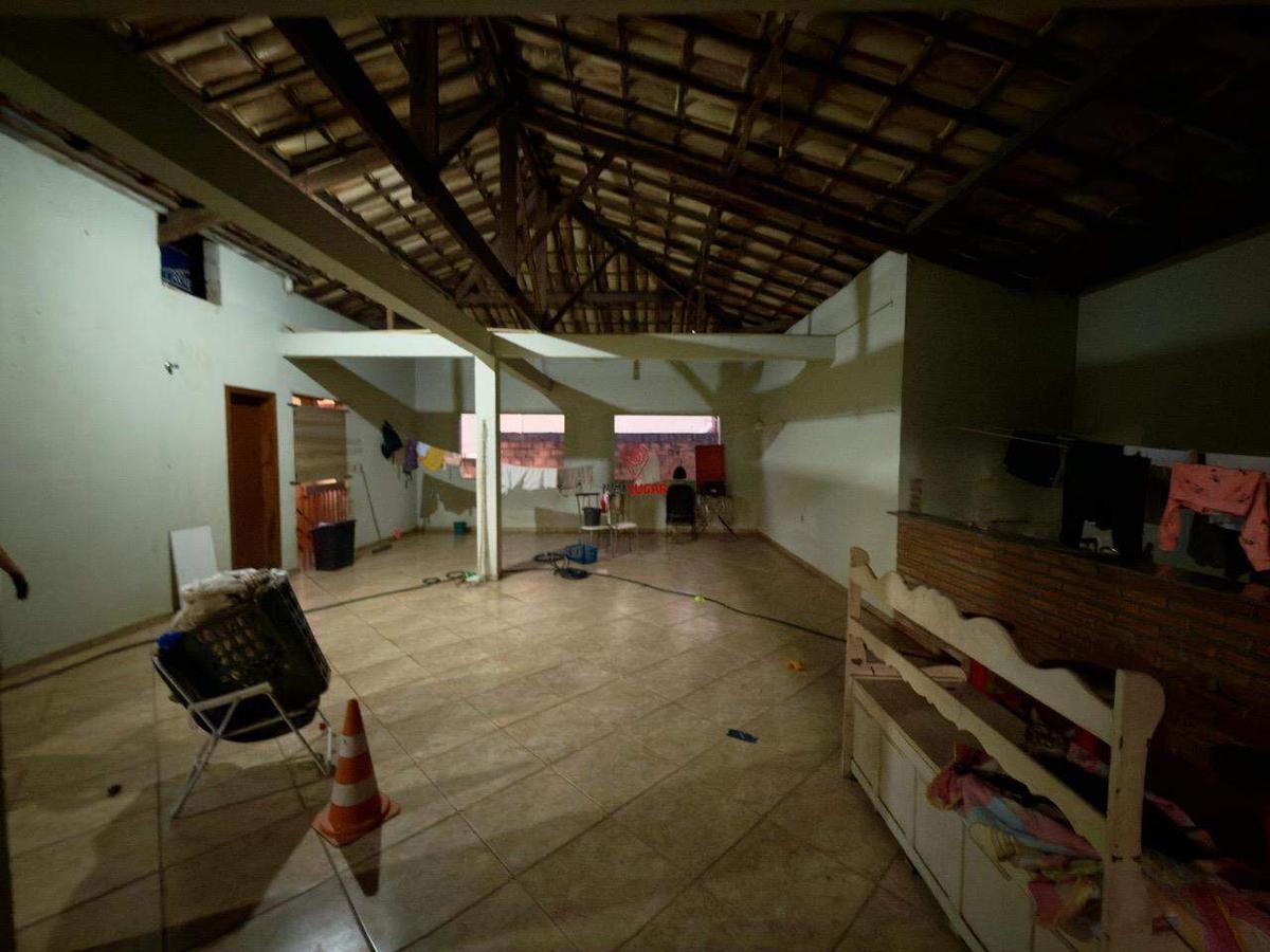 Casa, Diamante, 5 Quartos, 2 Vagas, 1 Suíte