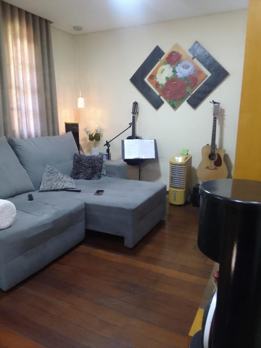 Casa, Céu Azul, 3 Quartos, 5 Vagas, 1 Suíte