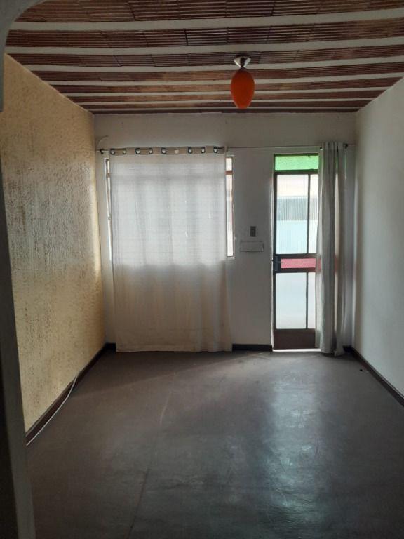 Casa, Siderúrgica, 3 Quartos, 0 Vaga