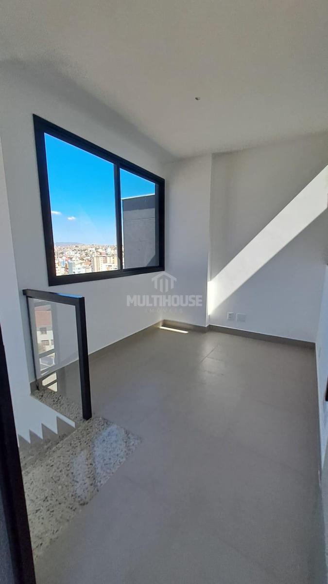 Apartamento, Grajaú, 1 Quarto, 4 Vagas, 1 Suíte
