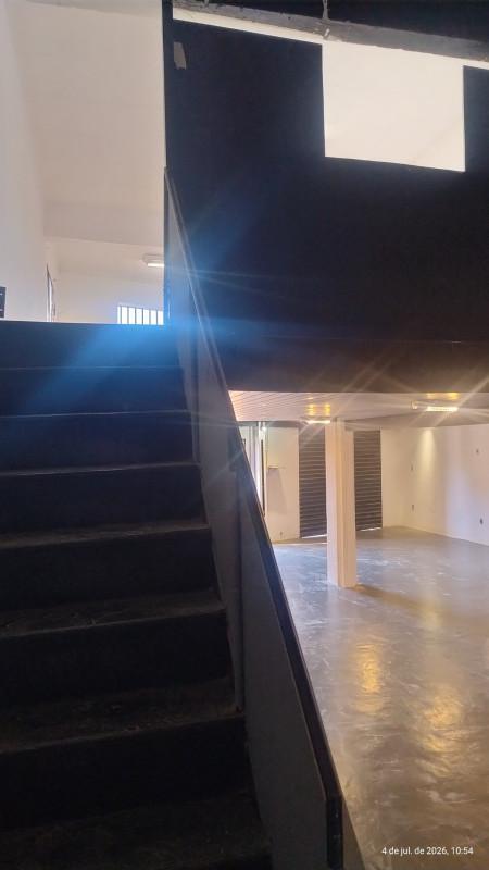 Andar, Califórnia, 0 Quarto, 0 Vaga