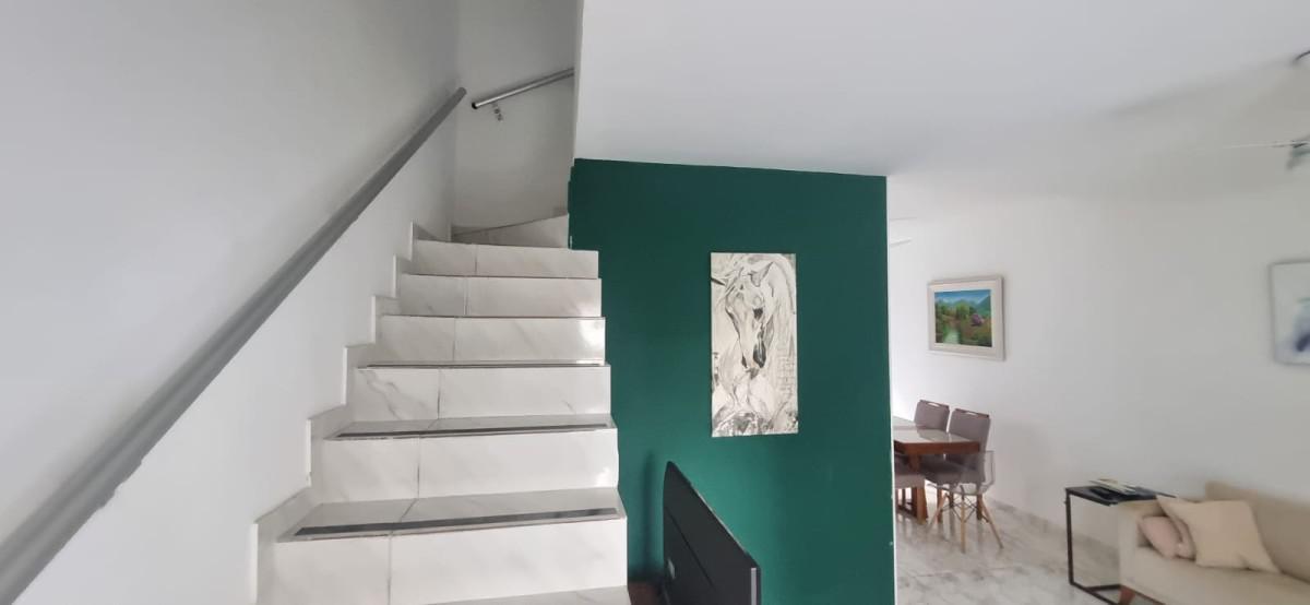 Casa, Horto, 4 Quartos, 2 Vagas, 1 Suíte