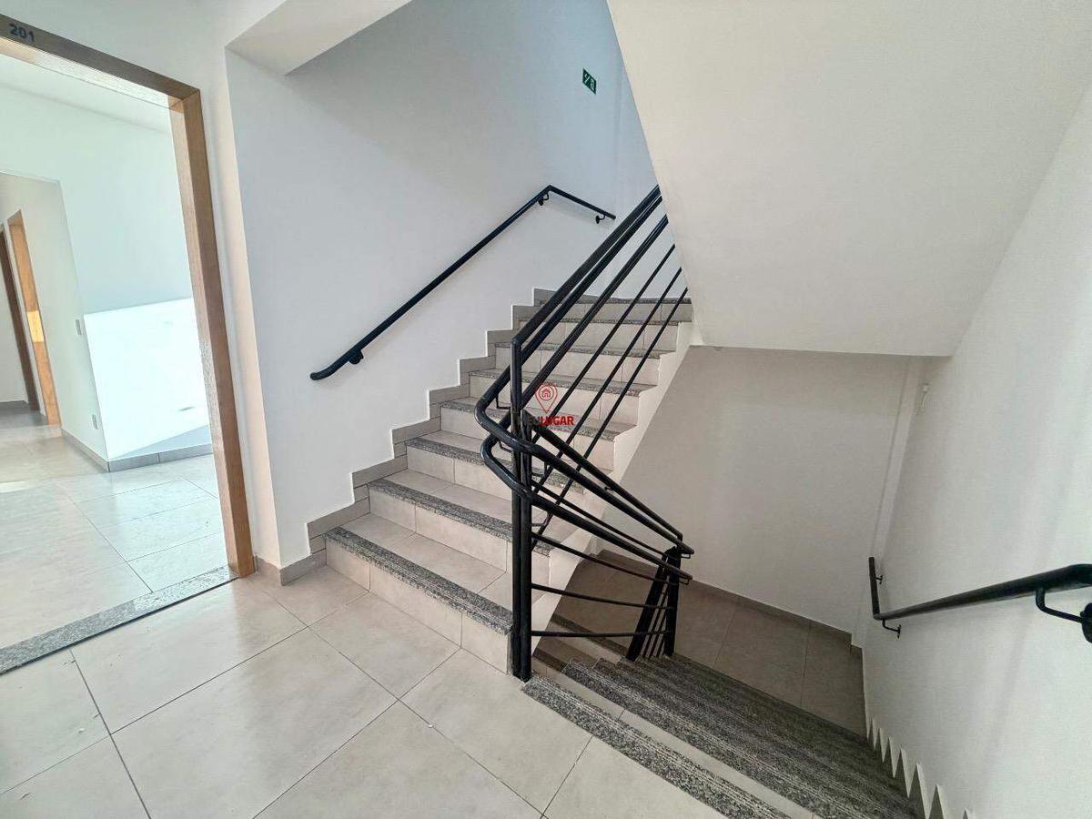 Apartamento, Petrópolis (barreiro), 2 Quartos, 1 Vaga, 1 Suíte