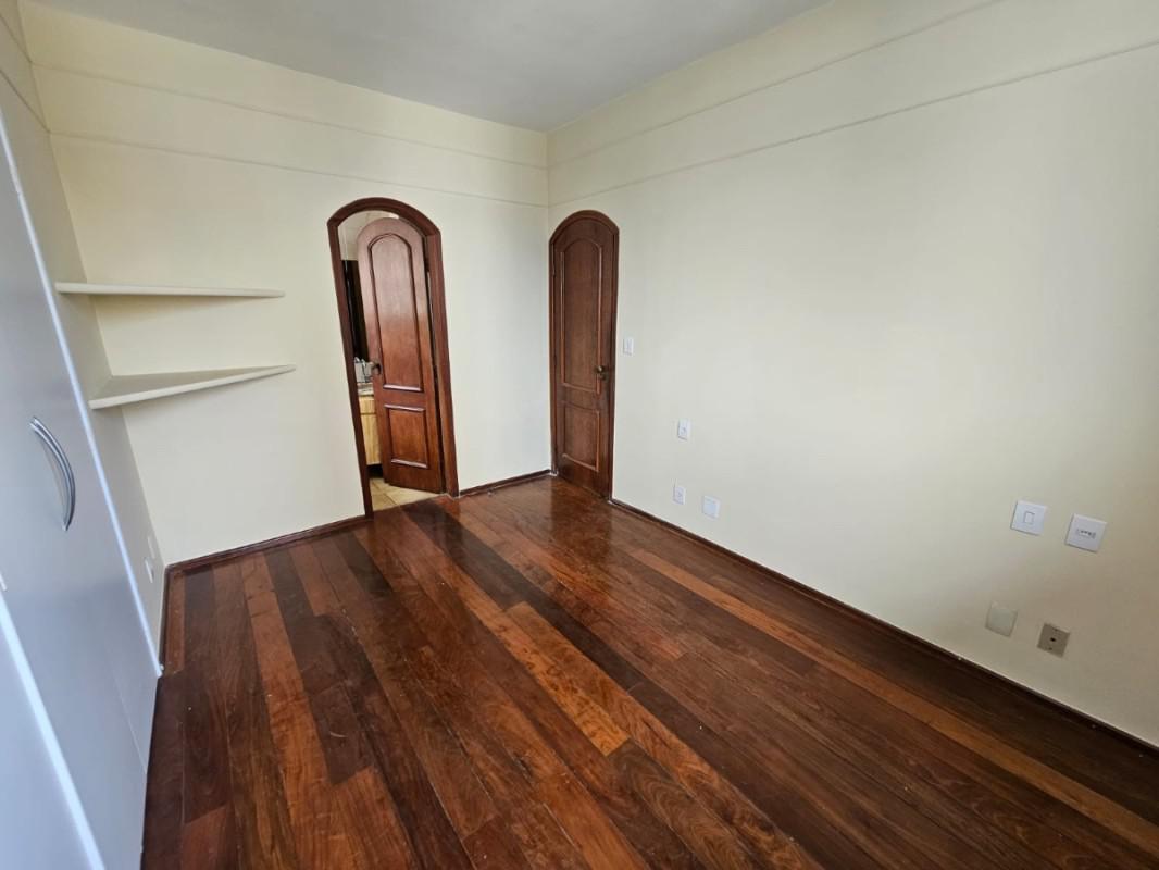 Apartamento, Savassi, 4 Quartos, 2 Vagas, 1 Suíte