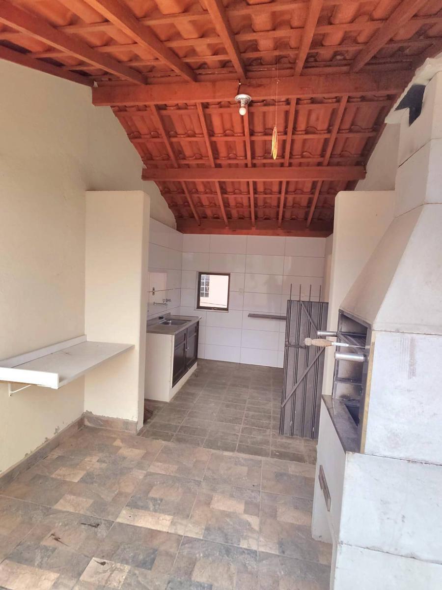 Casa, Centro, 4 Quartos, 5 Vagas, 1 Suíte