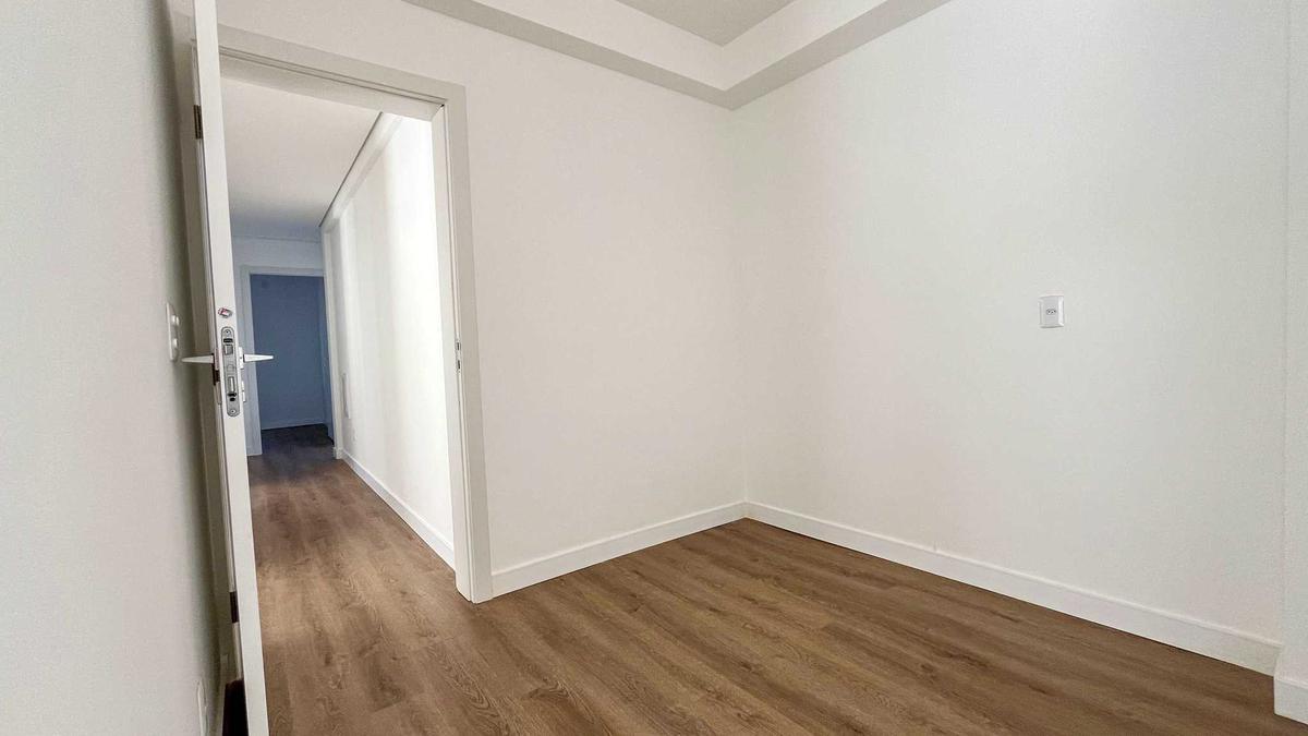 Apartamento, Cruzeiro, 4 Quartos, 4 Vagas, 2 Suítes