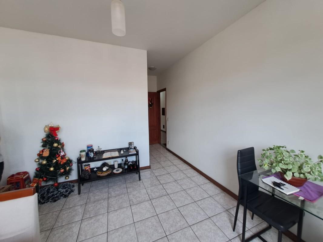 Apartamento, Floresta, 2 Quartos, 1 Vaga, 1 Suíte