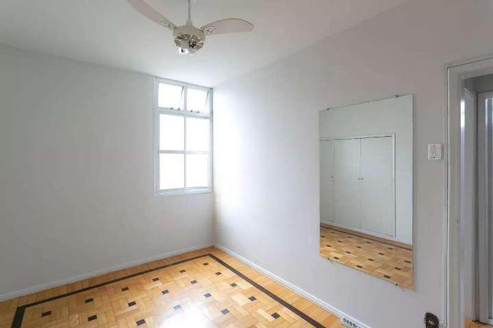 Apartamento, Floresta, 2 Quartos, 0 Vaga