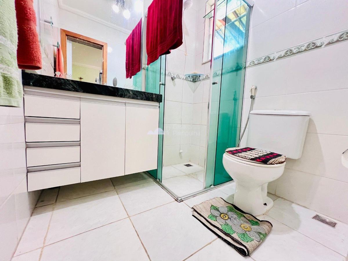 Casa, Planalto, 3 Quartos, 2 Vagas, 1 Suíte