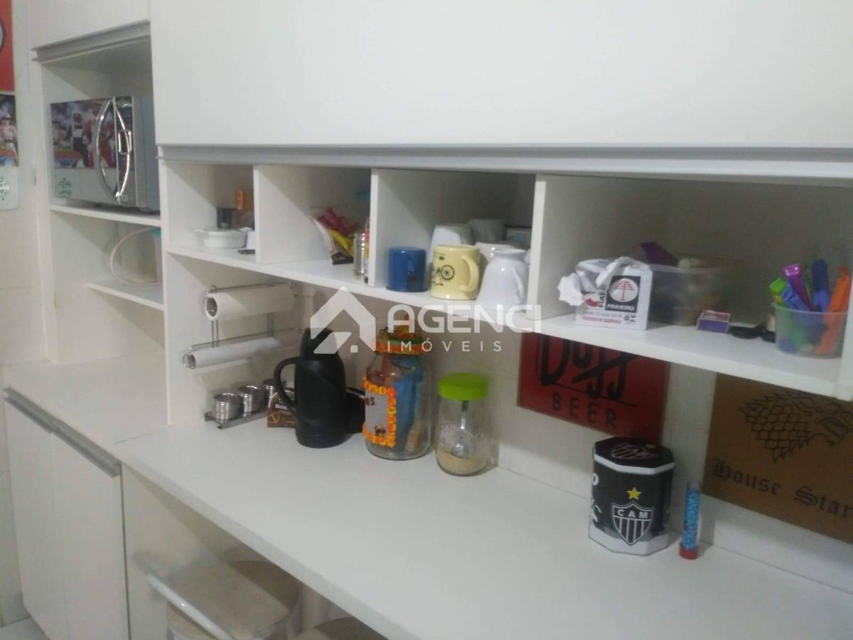 Apartamento, Darcy Vargas, 2 Quartos, 0 Vaga, 0 Suíte