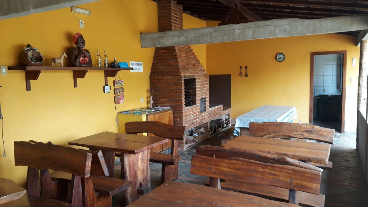 Hotel, Retiro do Chalé, 4 Quartos, 3 Vagas, 2 Suítes