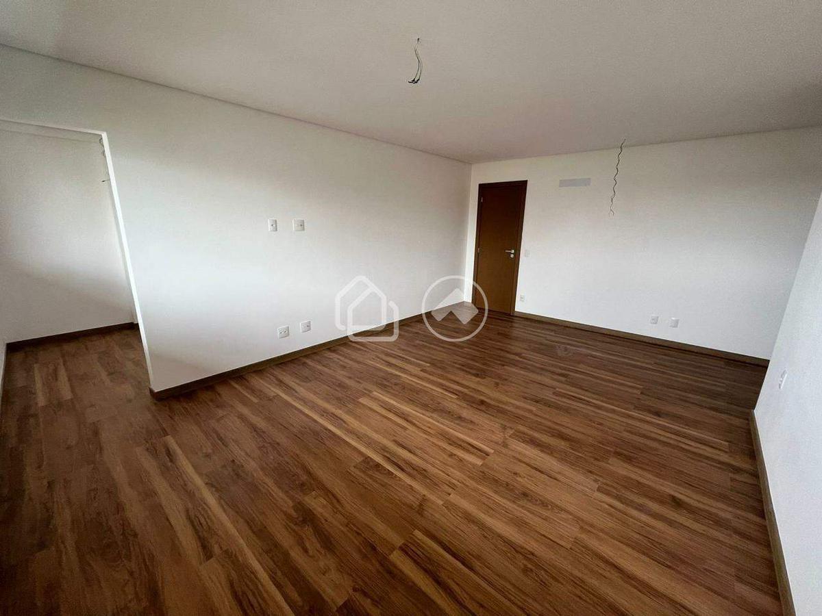 Apartamento, Ouro Preto, 4 Quartos, 4 Vagas, 4 Suítes