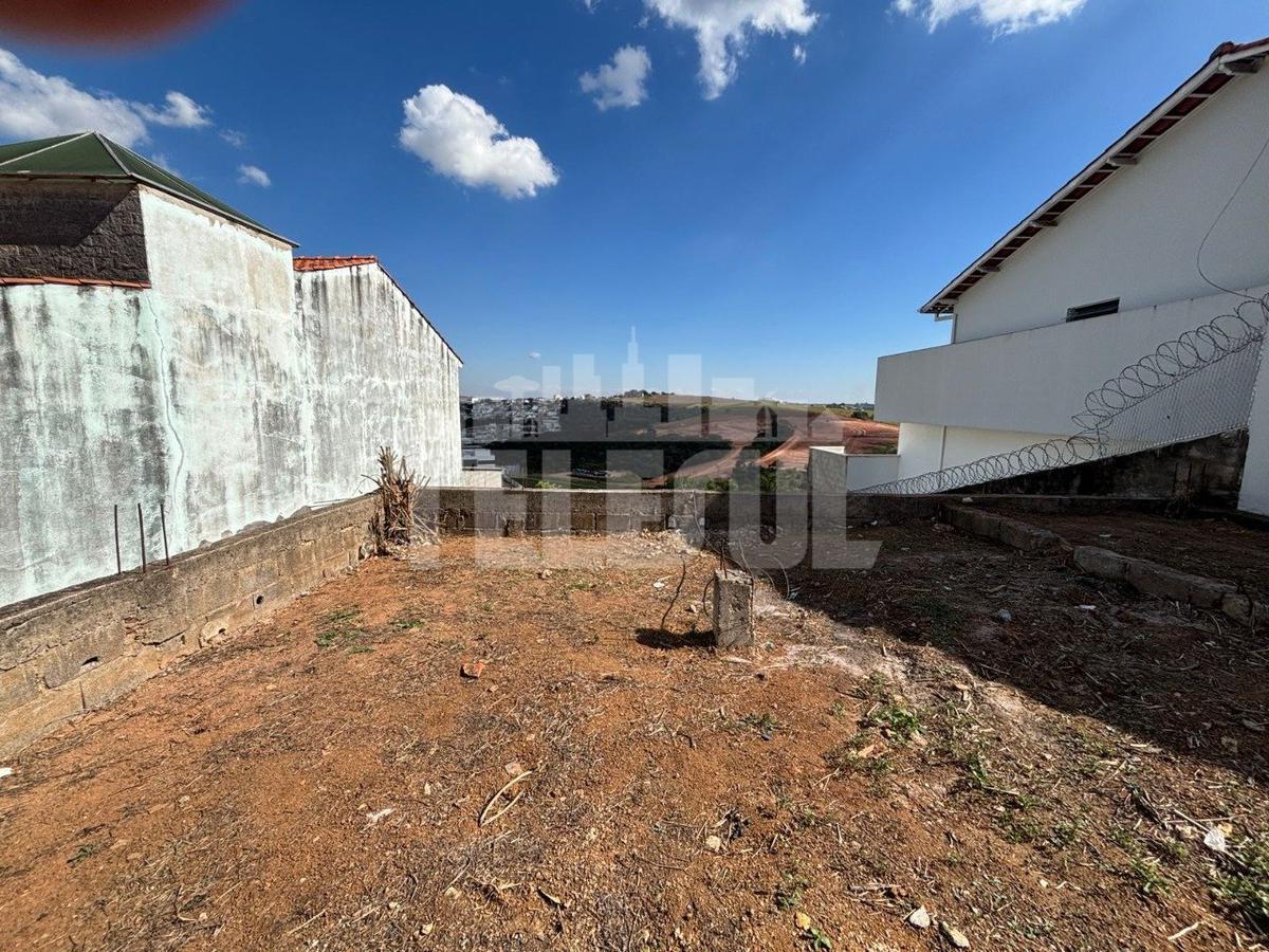 Lote, Vila Verde, 0 Quarto, 0 Vaga