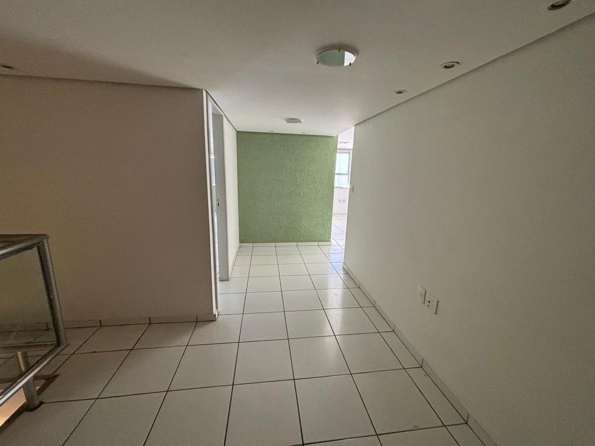 Sala, São Bento, 0 Quarto, 4 Vagas