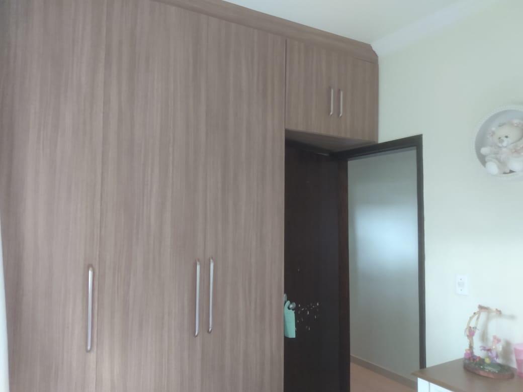 Casa, Letícia, 3 Quartos, 3 Vagas, 1 Suíte