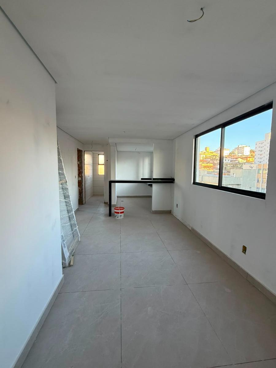 Apartamento, Sagrada Família, 1 Quarto, 1 Vaga