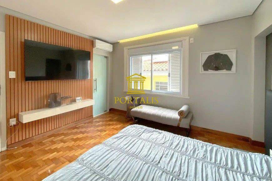 Casa, Colégio Batista, 4 Quartos, 3 Vagas, 2 Suítes