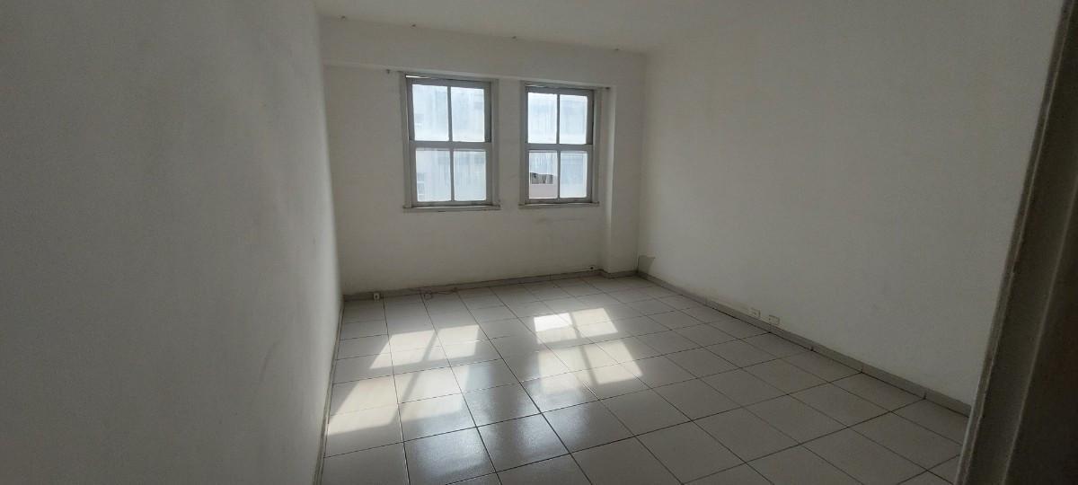 Sala, Centro, 0 Quarto, 0 Vaga
