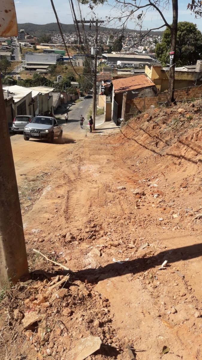 Lote, Savassi, 0 Quarto, 0 Vaga