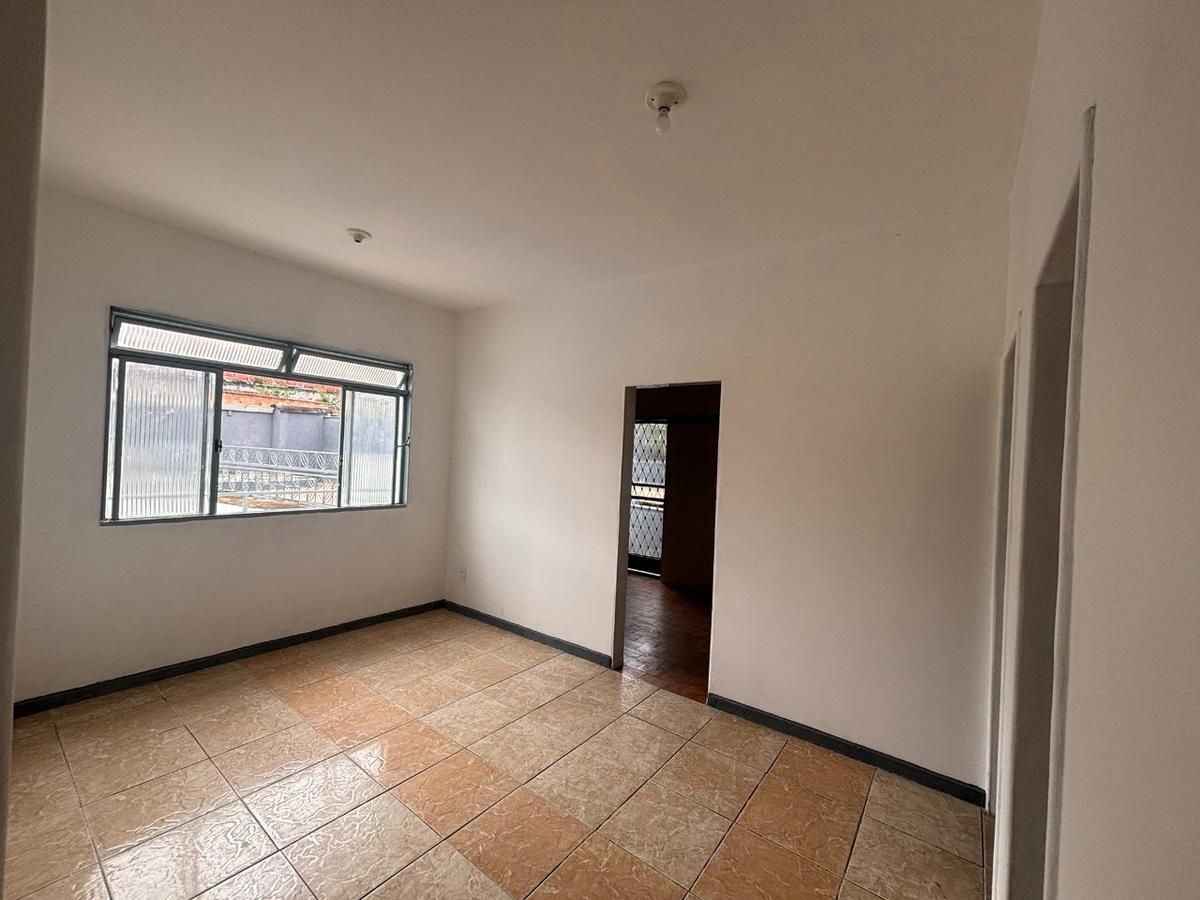 Casa, Planalto, 2 Quartos, 1 Vaga, 2 Suítes