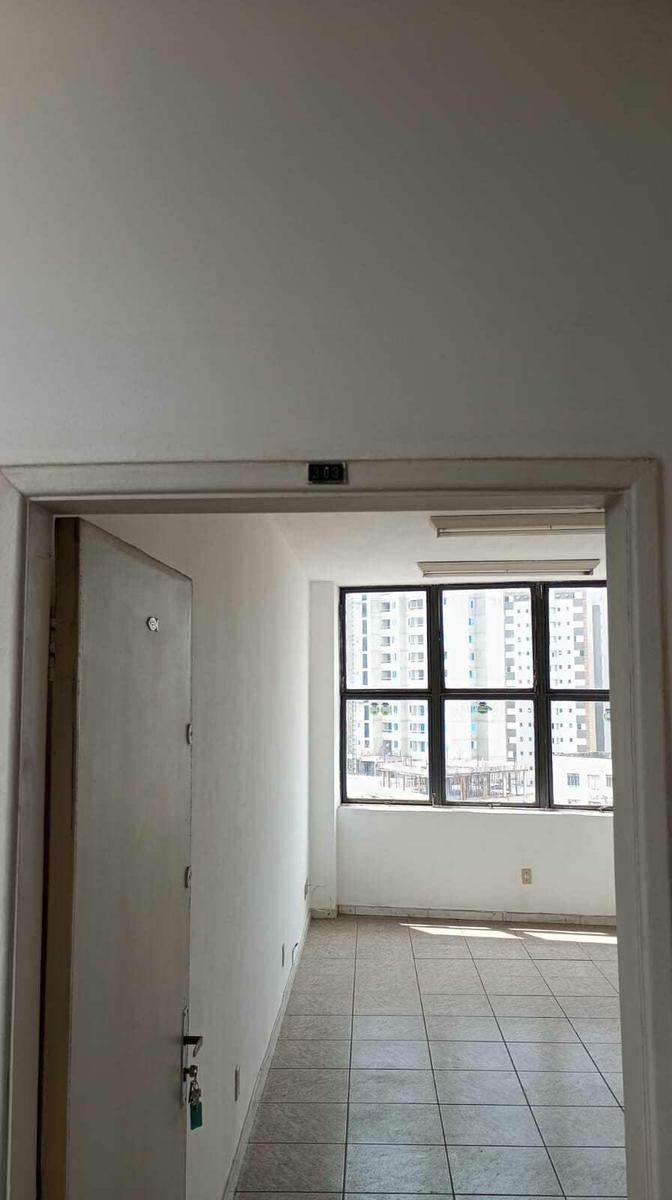 Sala, Nova Suíssa, 0 Quarto, 0 Vaga