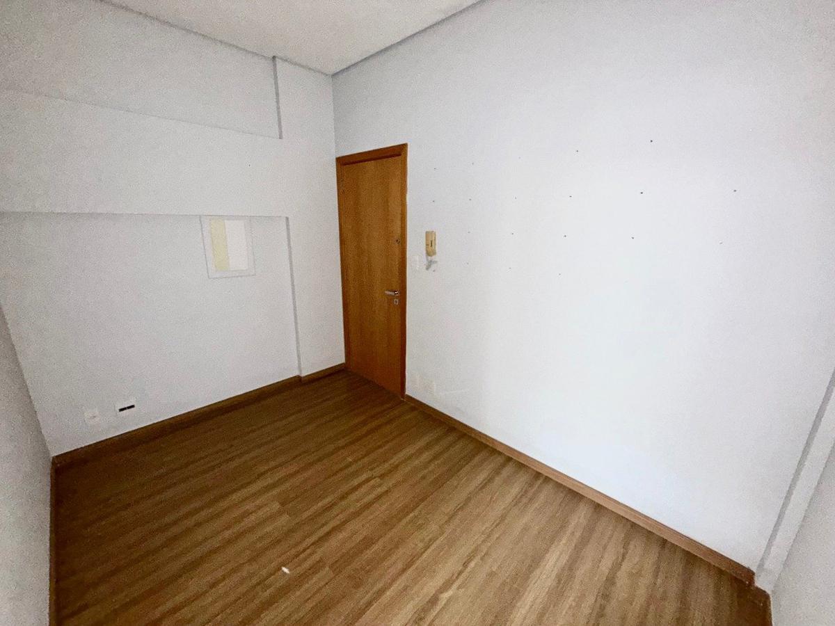 Sala, São José, 0 Quarto, 1 Vaga