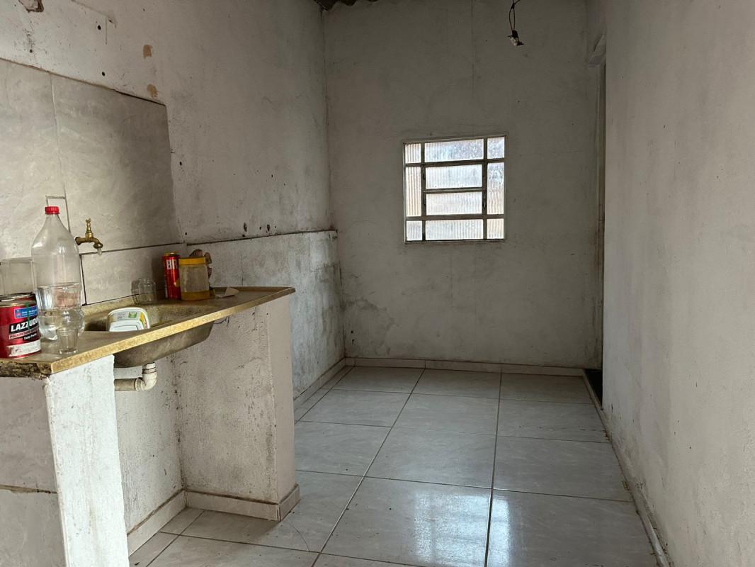 Casa, Vila Verde, 2 Quartos, 3 Vagas
