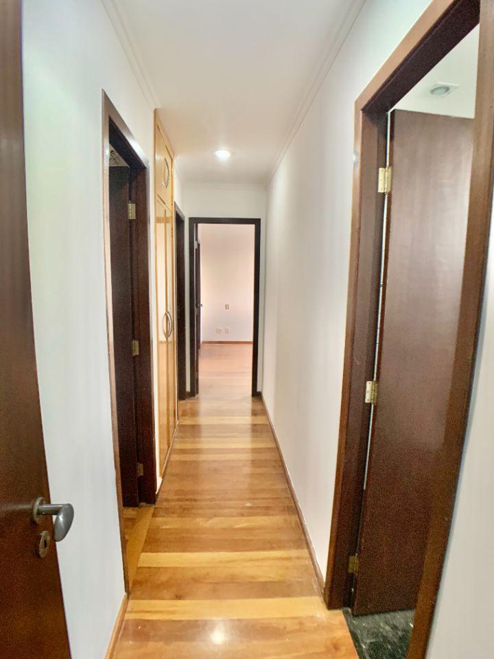 Apartamento, Funcionários, 3 Quartos, 2 Vagas, 1 Suíte