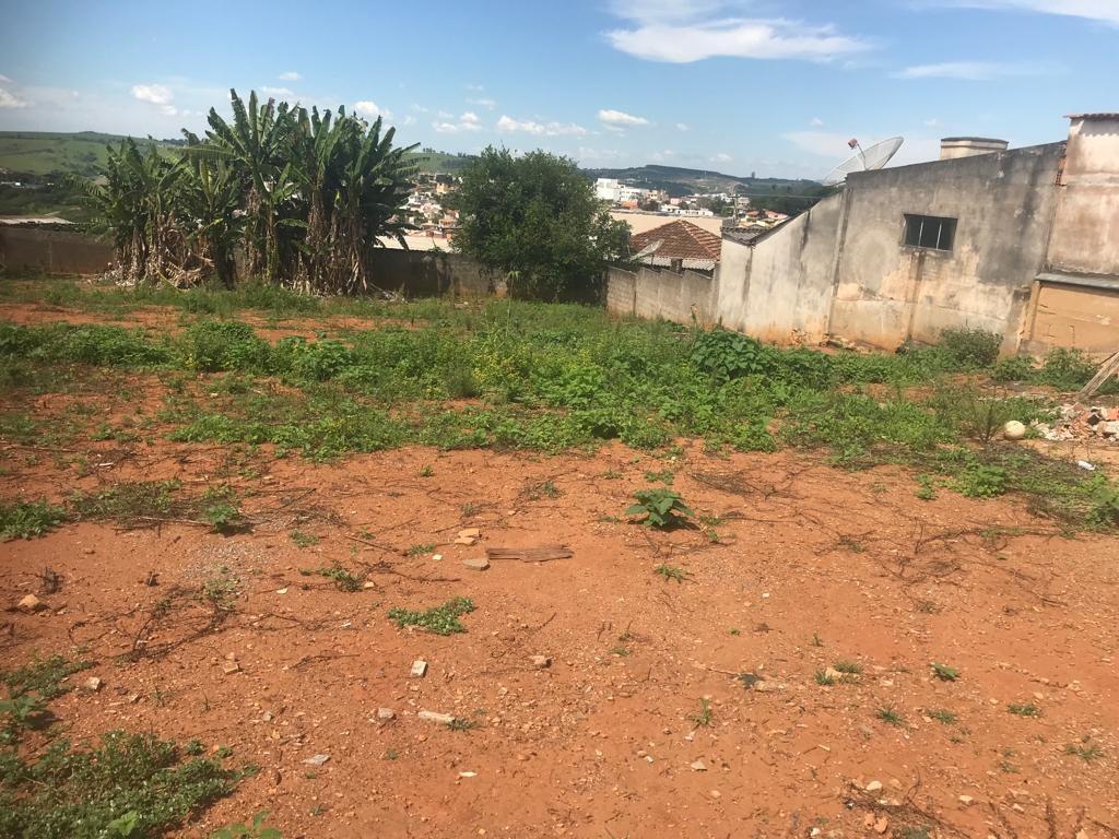 Lote, Centro, 0 Quarto, 0 Vaga